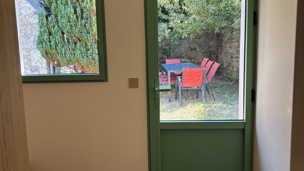 Photo of Others in Locronan