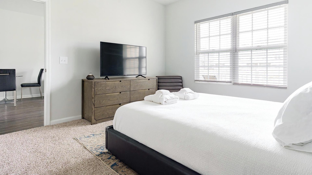 Photo of Bedroom in Bloomingdale