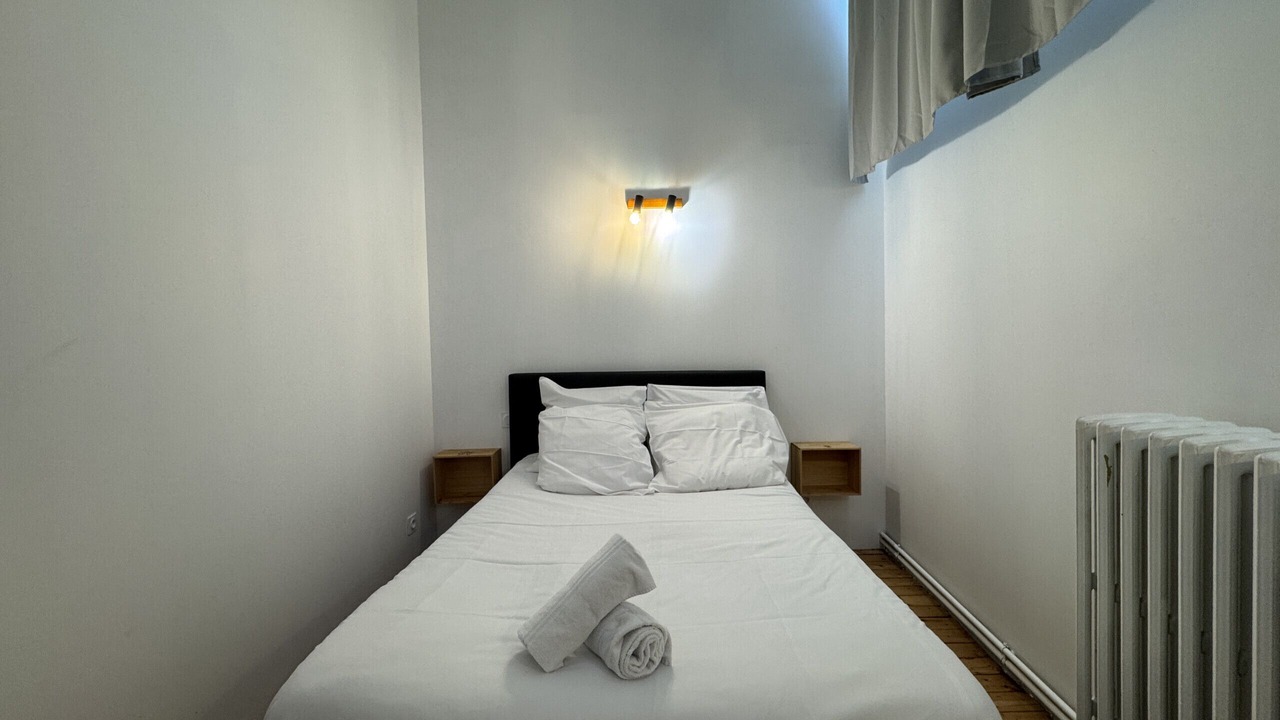Photo of Bedroom in Le Mans