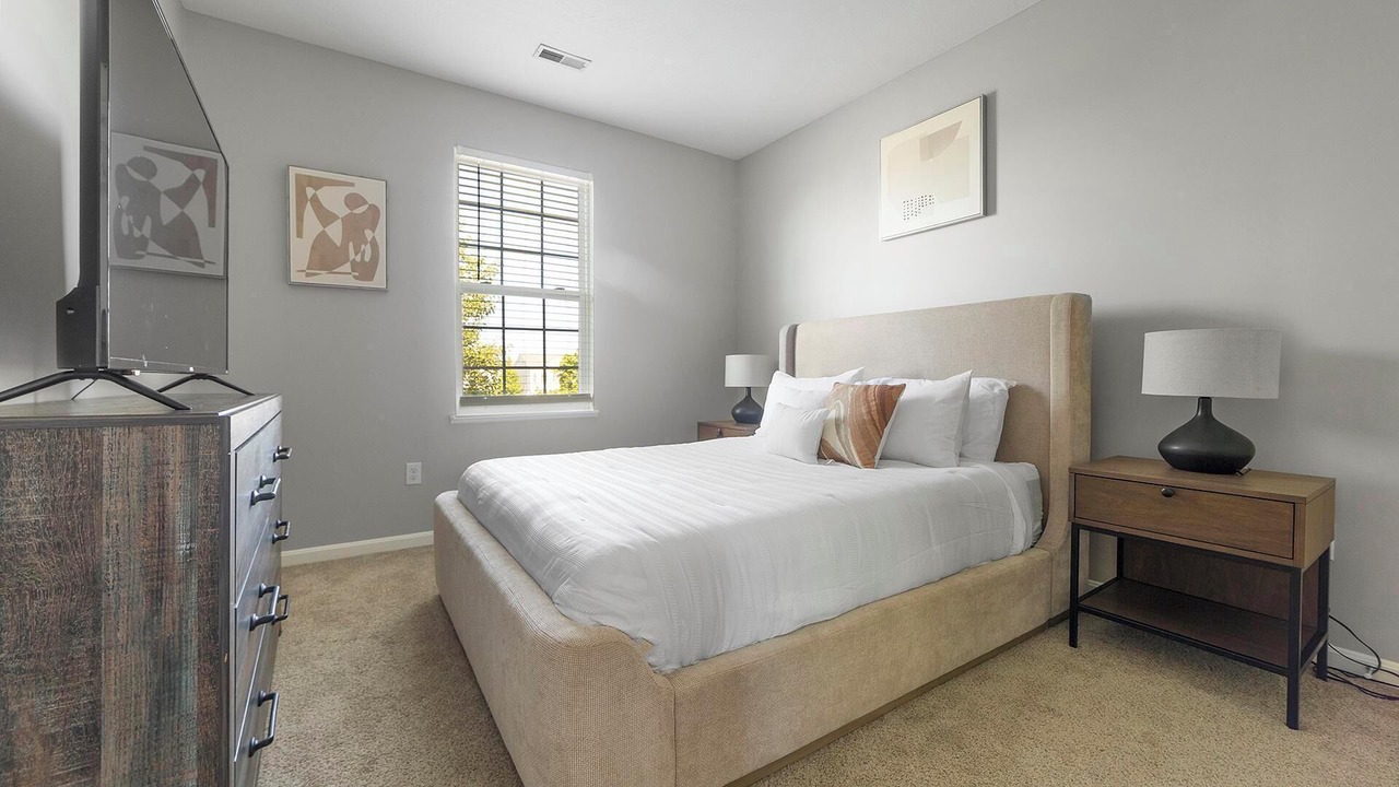 Photo of Bedroom in Canal Winchester