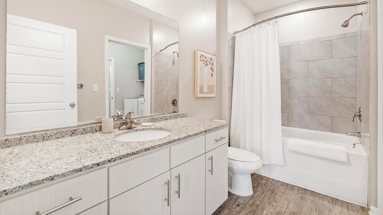 Photo of Bathroom in Land O' Lakes