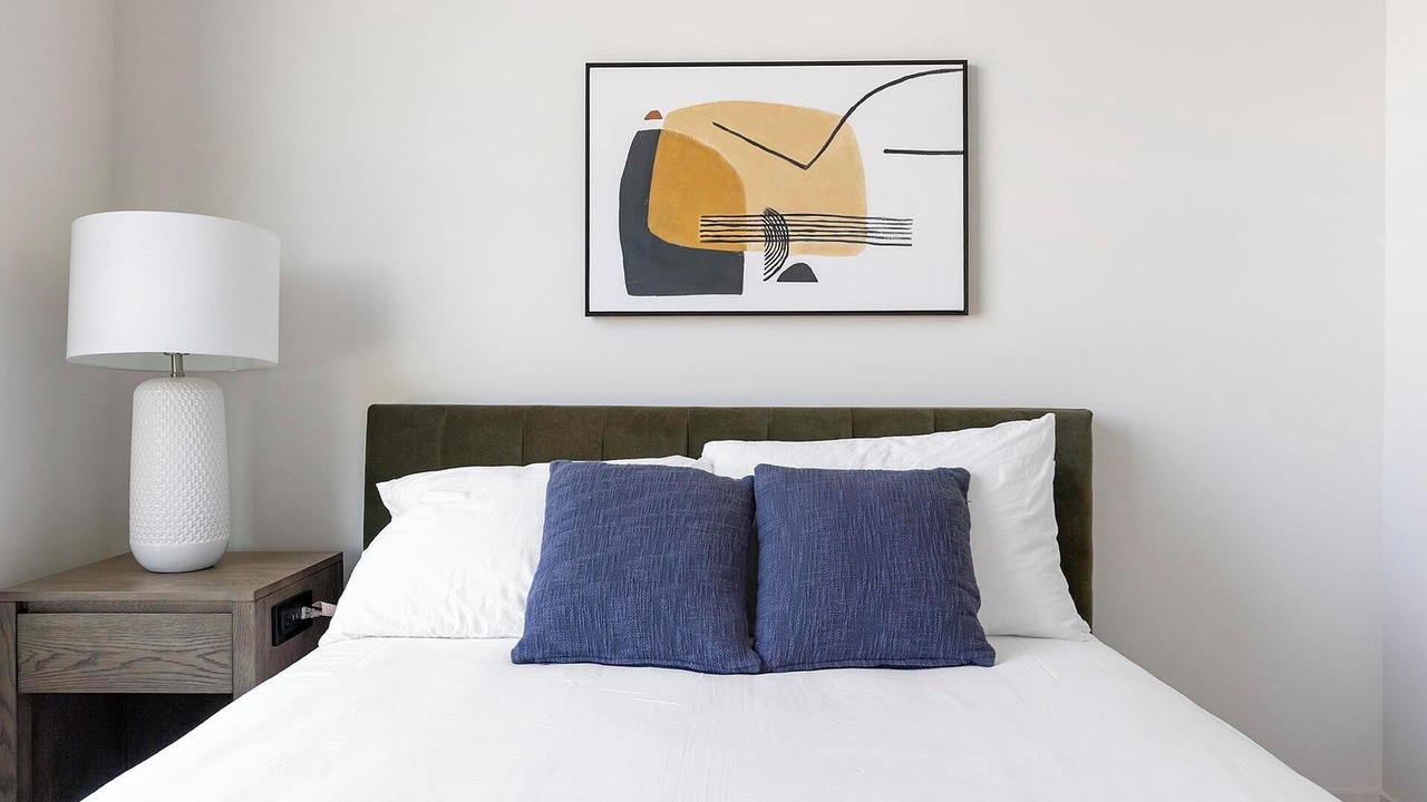 Photo of Bedroom in Carteret