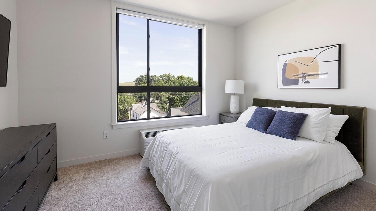 Photo of Bedroom in Carteret