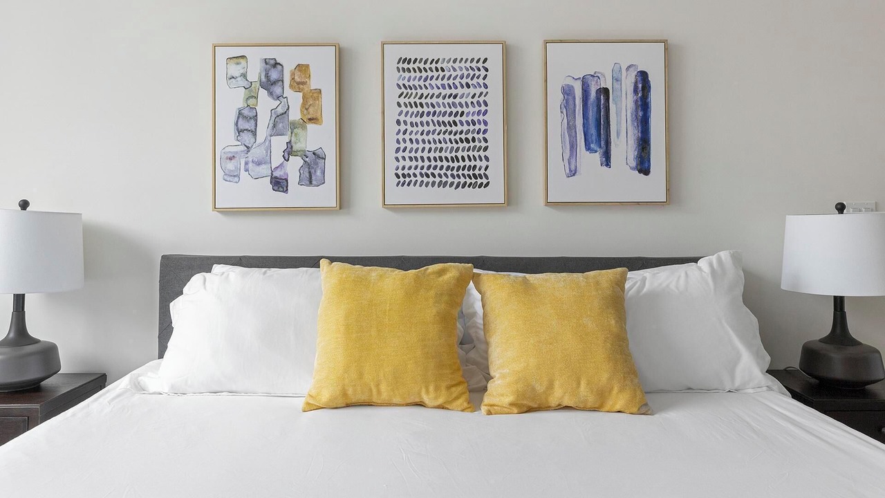 Photo of Bedroom in Carteret
