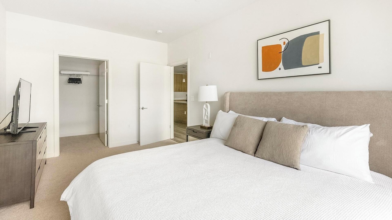 Photo of Bedroom in Carteret