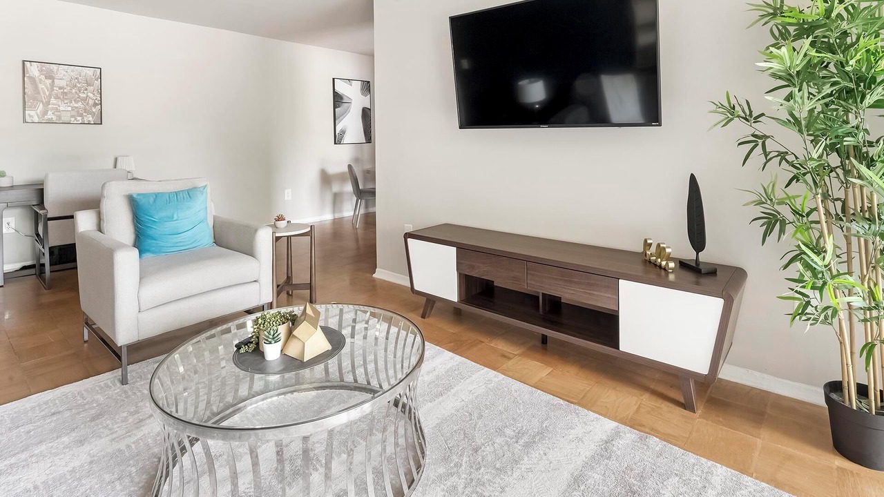 Photo of Livingroom in Greenbelt