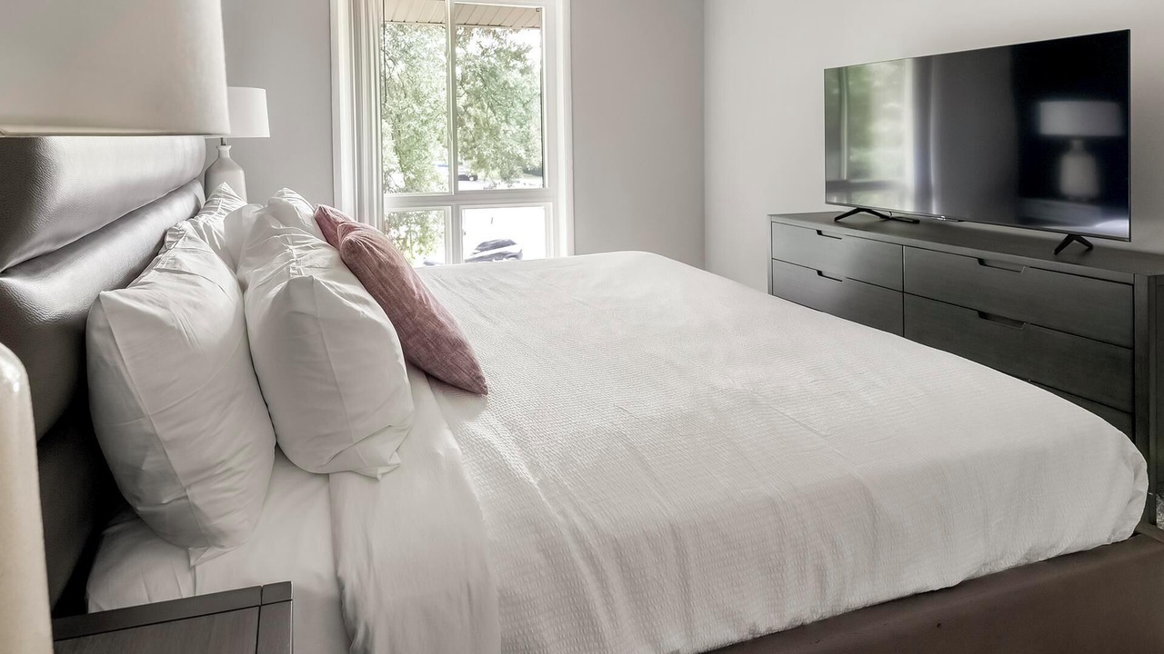 Photo of Bedroom in Greenbelt
