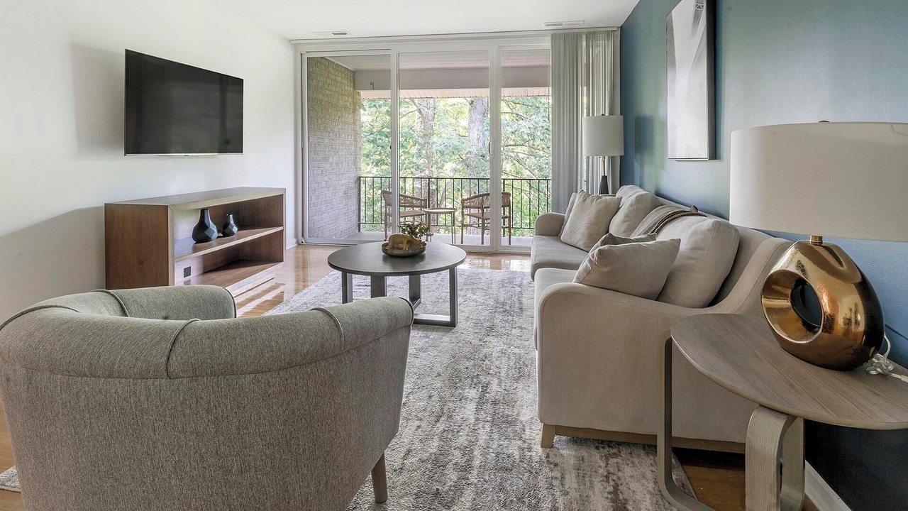 Photo of Livingroom in Greenbelt