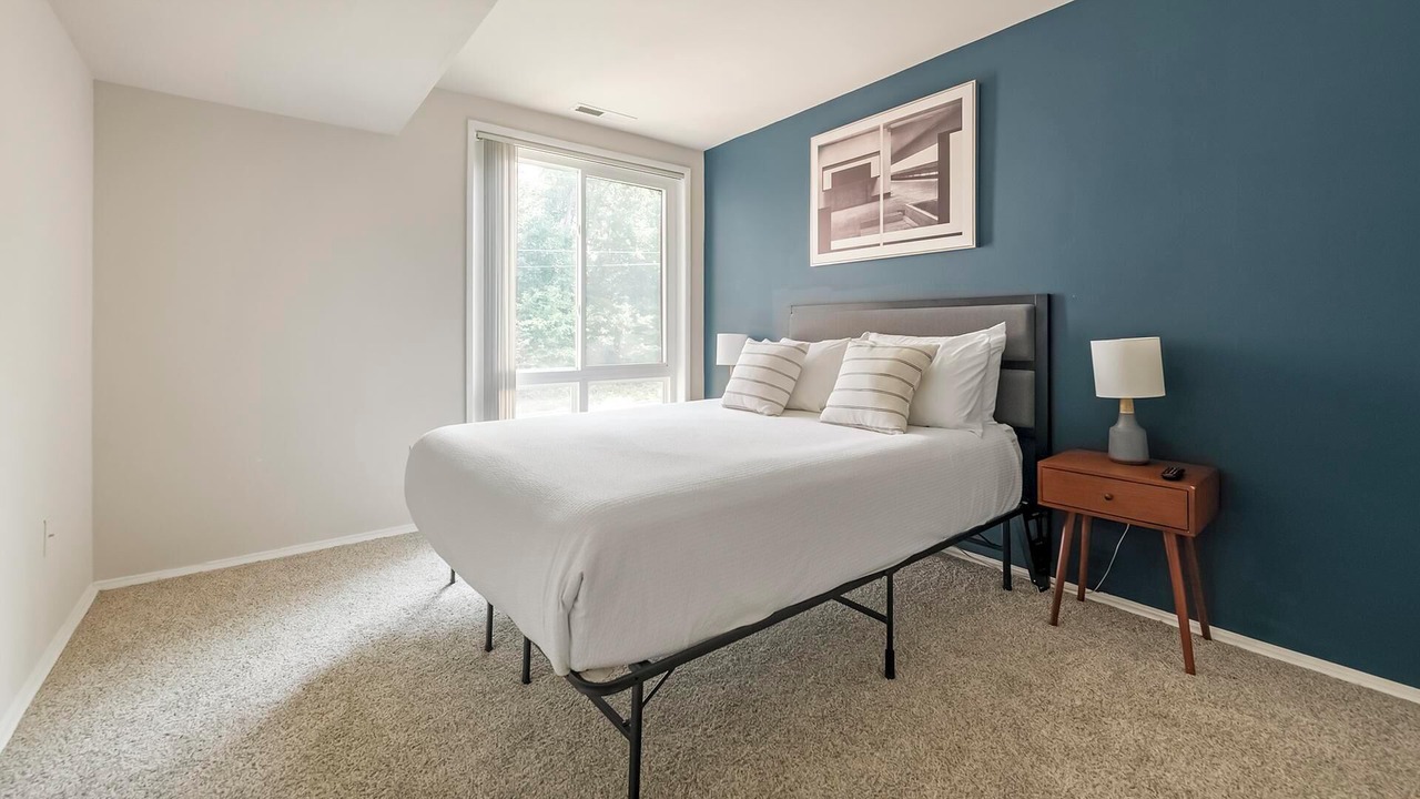 Photo of Bedroom in Greenbelt