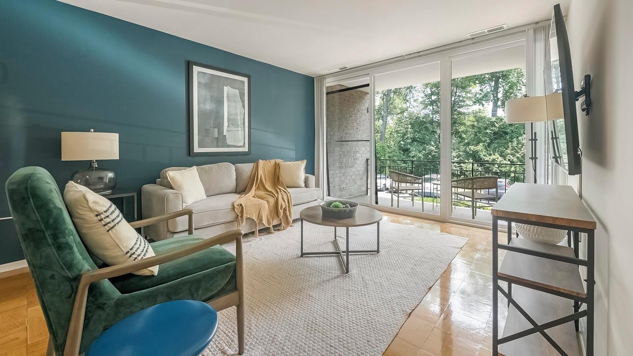 Photo of Livingroom in Greenbelt