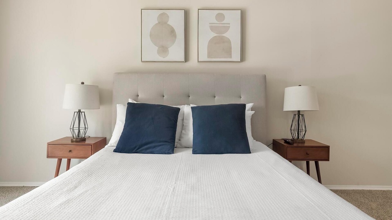 Photo of Bedroom in Greenbelt
