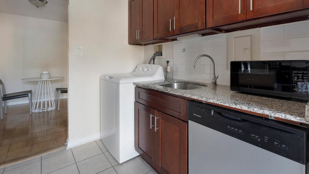 Photo of Kitchen in Greenbelt