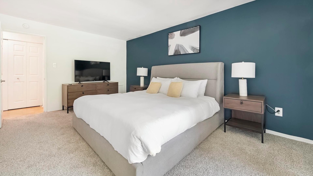 Photo of Bedroom in Greenbelt