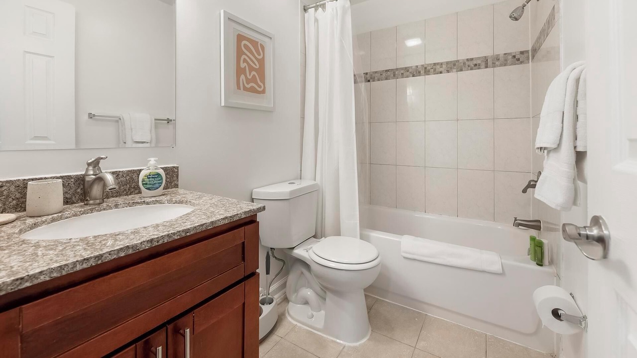Photo of Bathroom in Greenbelt
