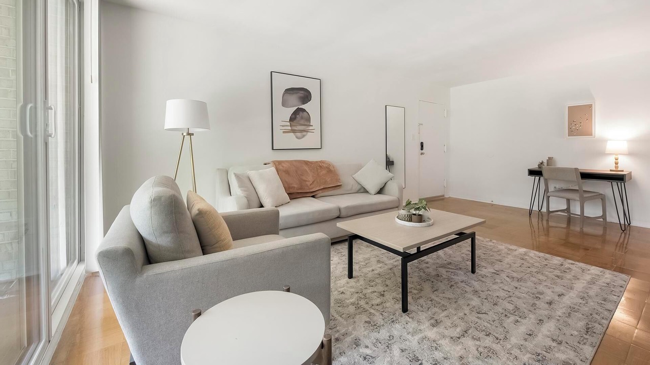 Photo of Livingroom in Greenbelt