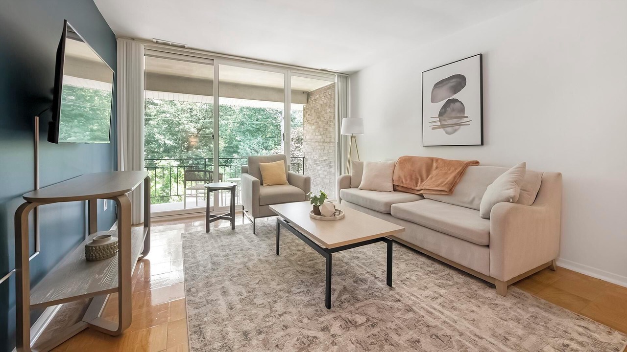 Photo of Livingroom in Greenbelt