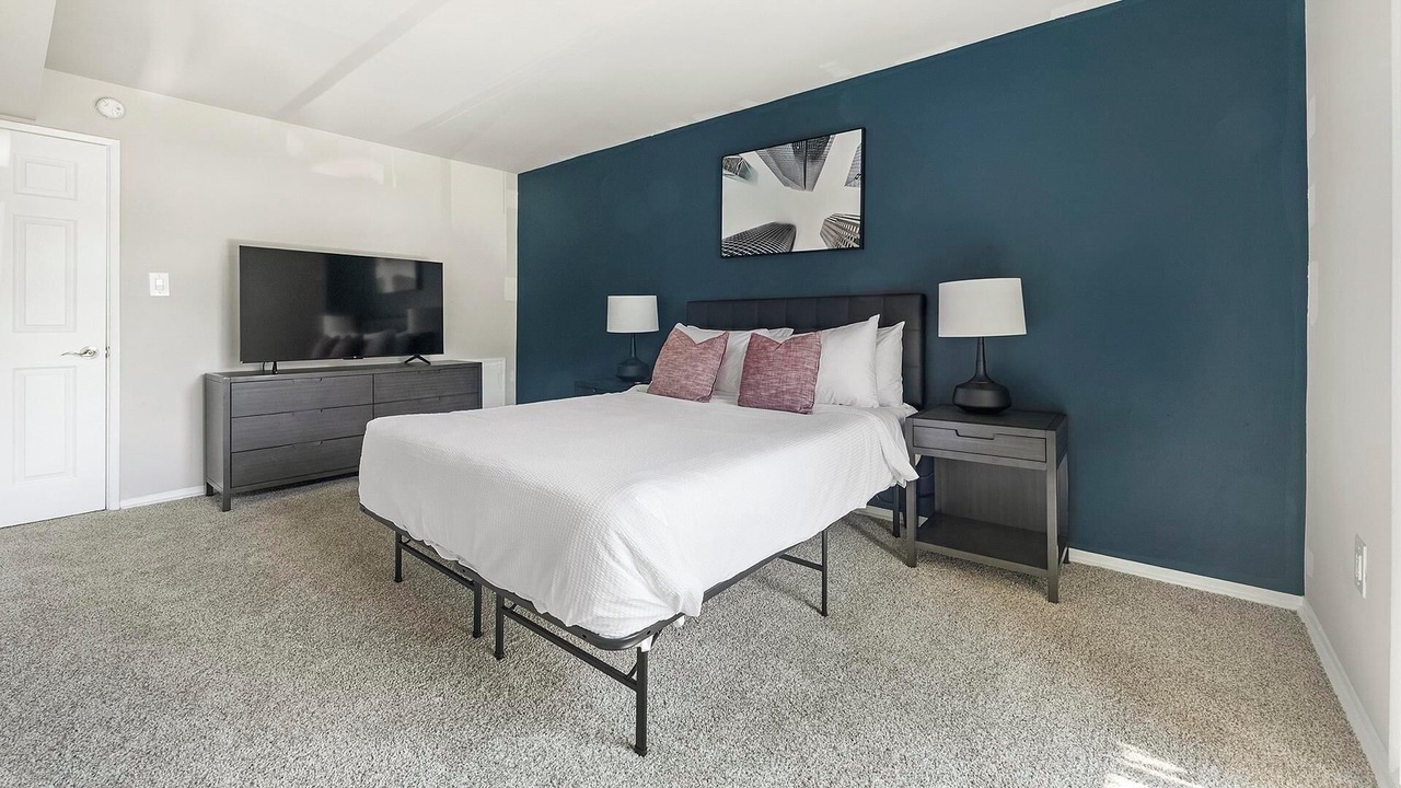 Photo of Bedroom in Greenbelt