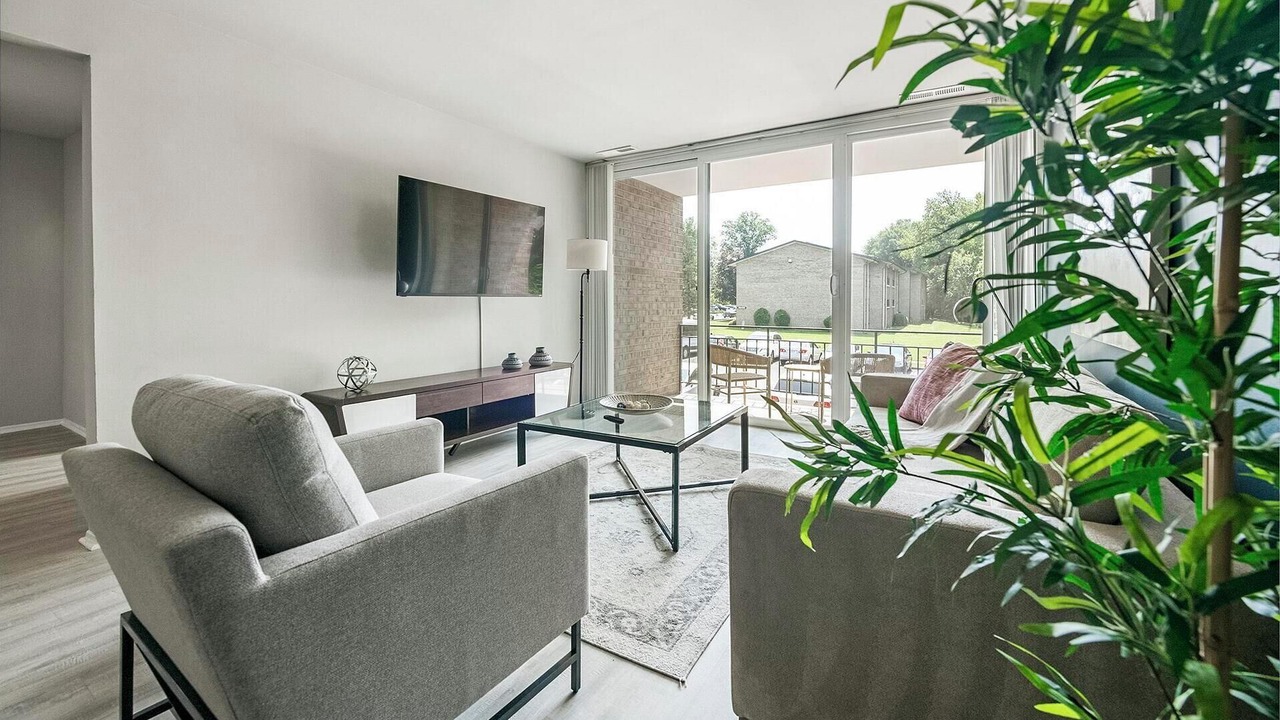 Photo of Livingroom in Greenbelt