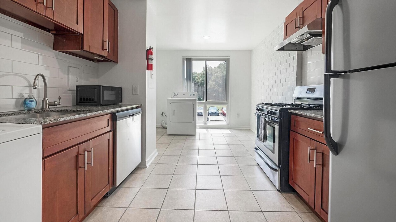 Photo of Kitchen in Greenbelt