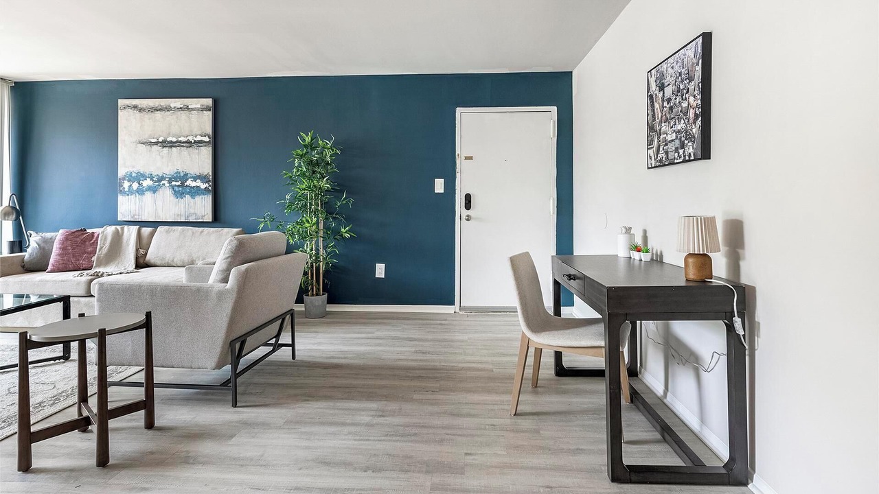 Photo of Livingroom in Greenbelt