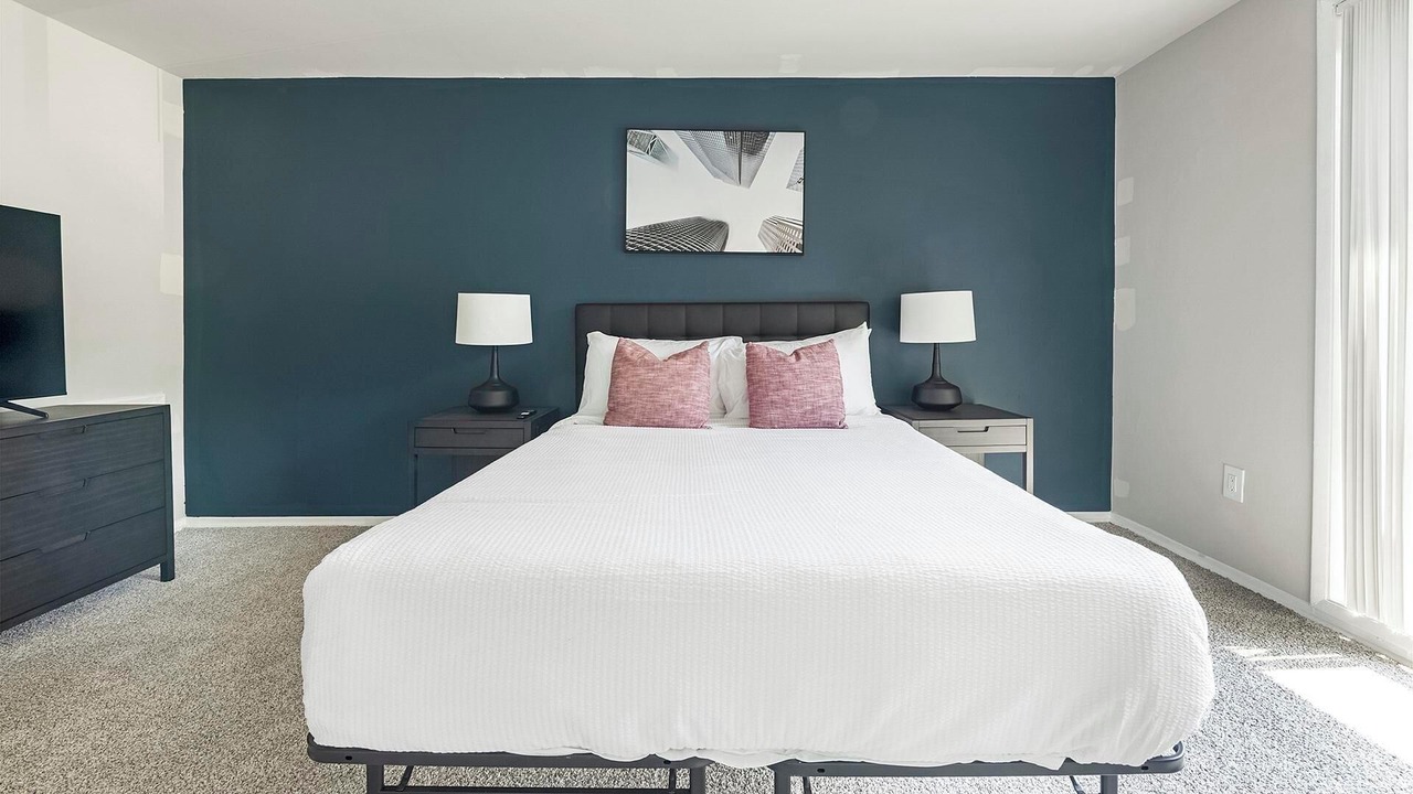 Photo of Bedroom in Greenbelt