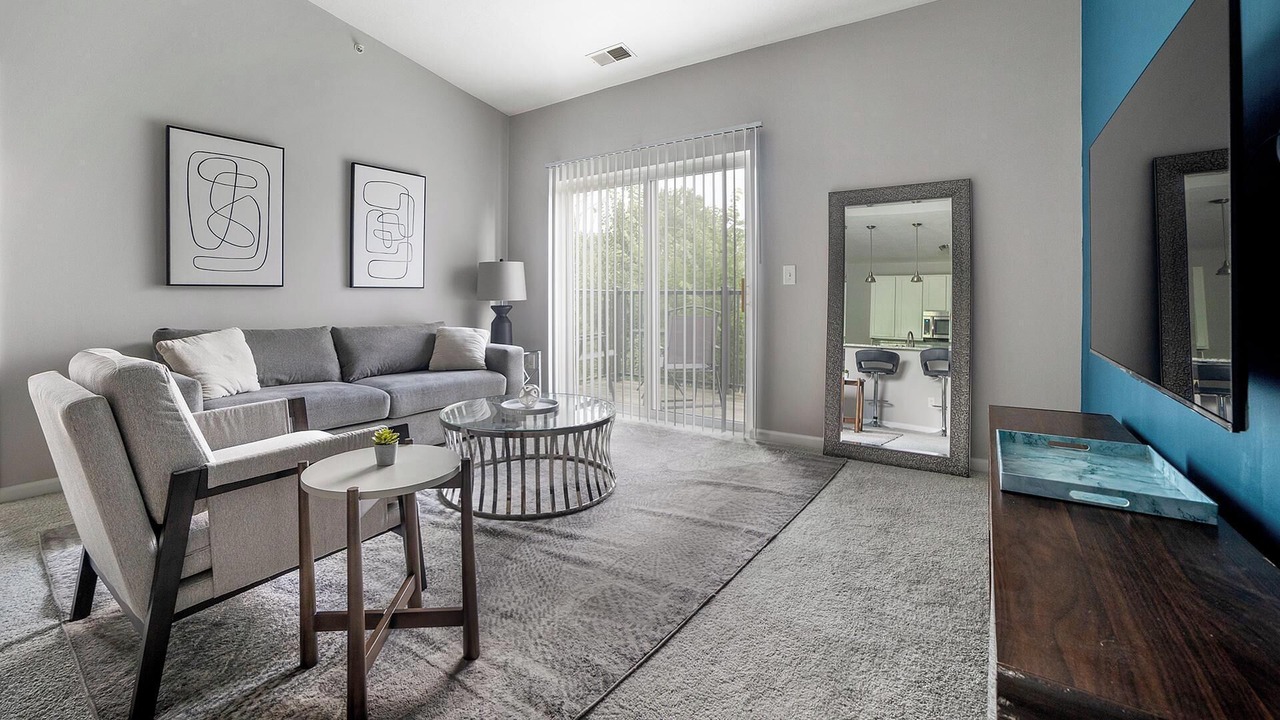 Photo of Livingroom in Northwest Columbus