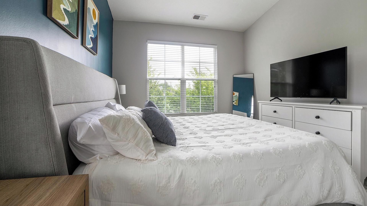 Photo of Bedroom in Northwest Columbus