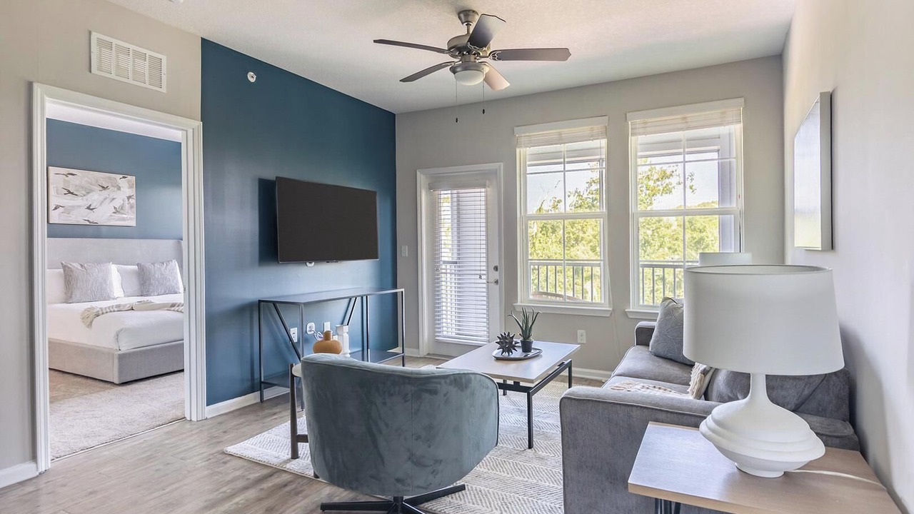 Photo of Livingroom in Land O' Lakes