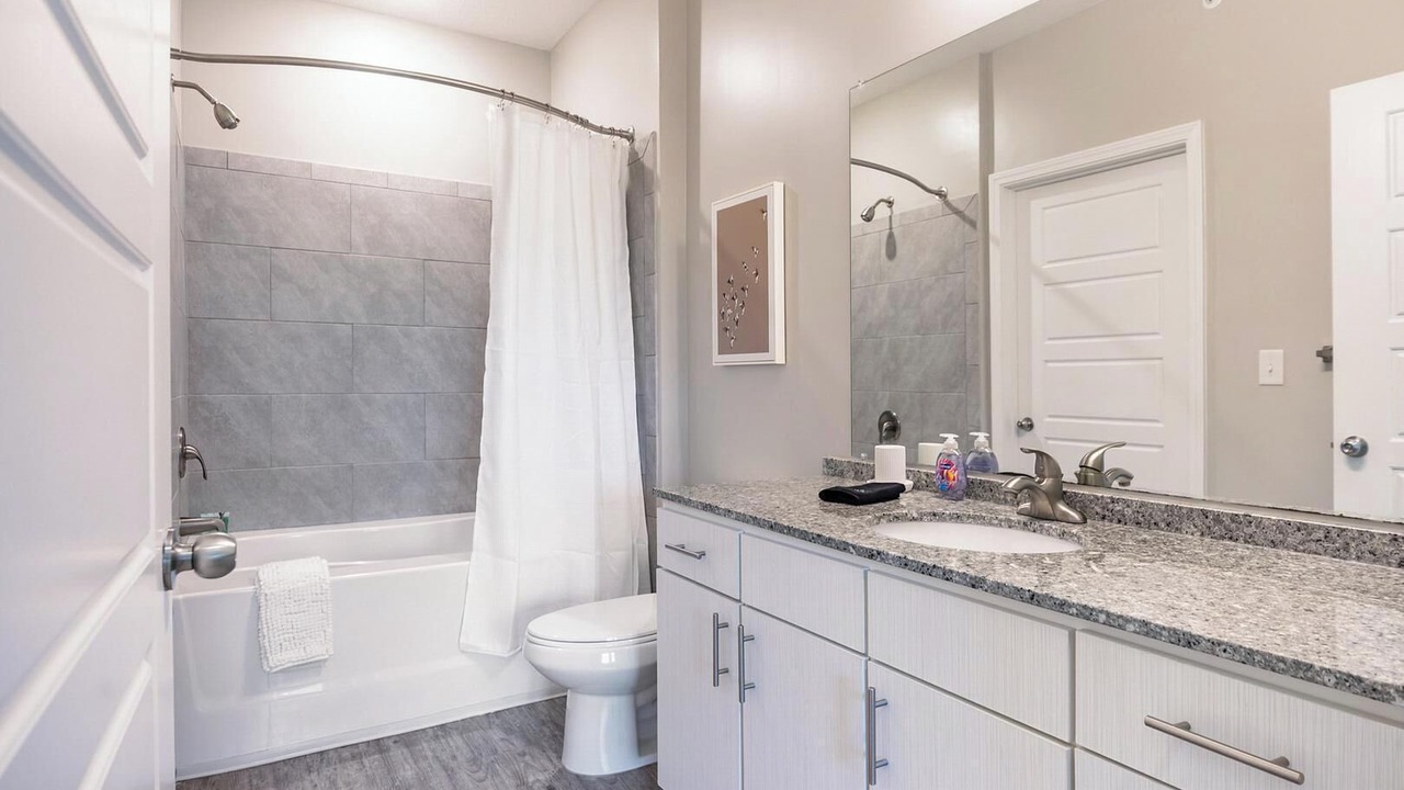 Photo of Bathroom in Land O' Lakes