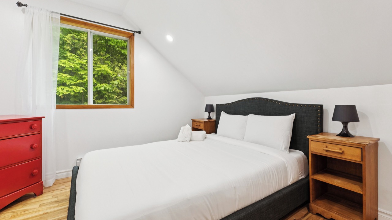 Photo of Bedroom in Argenteuil Regional County Municipality