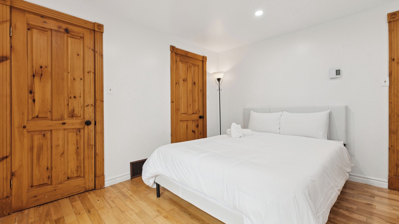 Photo of Bedroom in Argenteuil Regional County Municipality