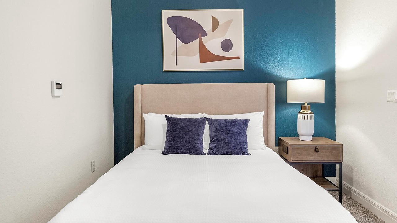 Photo of Bedroom in Overland Park