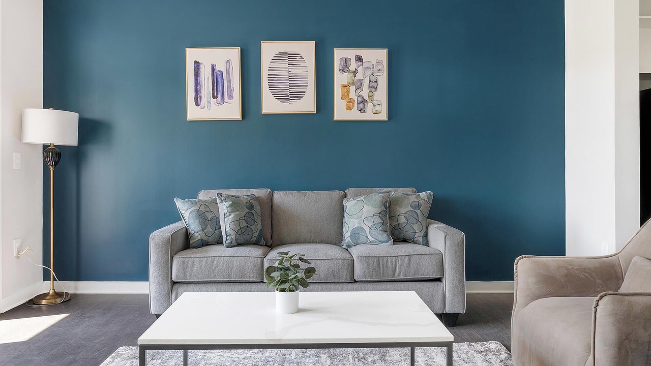 Photo of Livingroom in Mableton