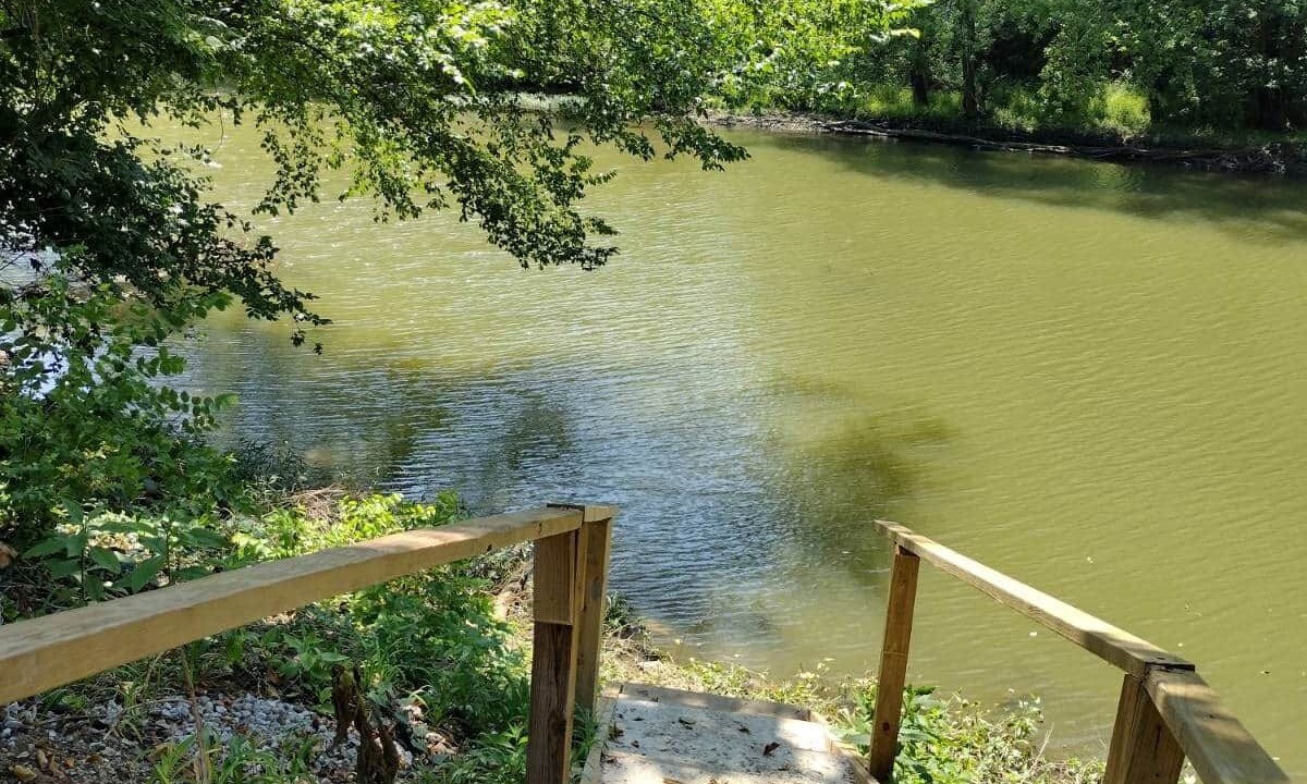 Photo of Others in Grove City