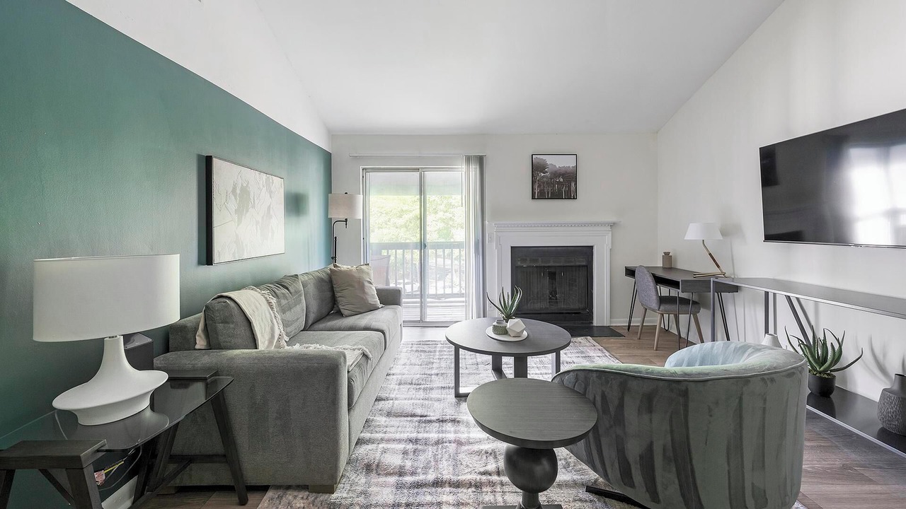 Photo of Livingroom in Green Hills