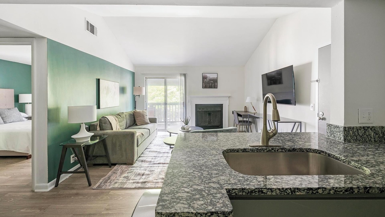 Photo of Livingroom in Green Hills