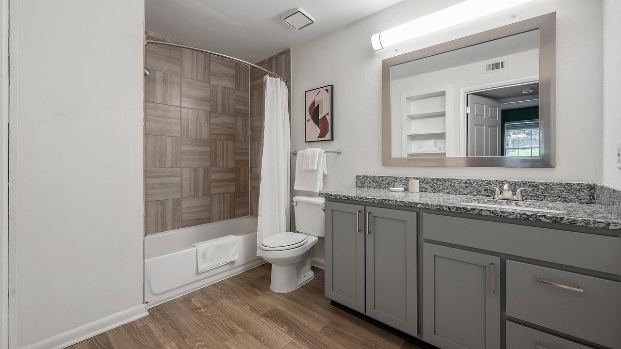Photo of Bathroom in Green Hills