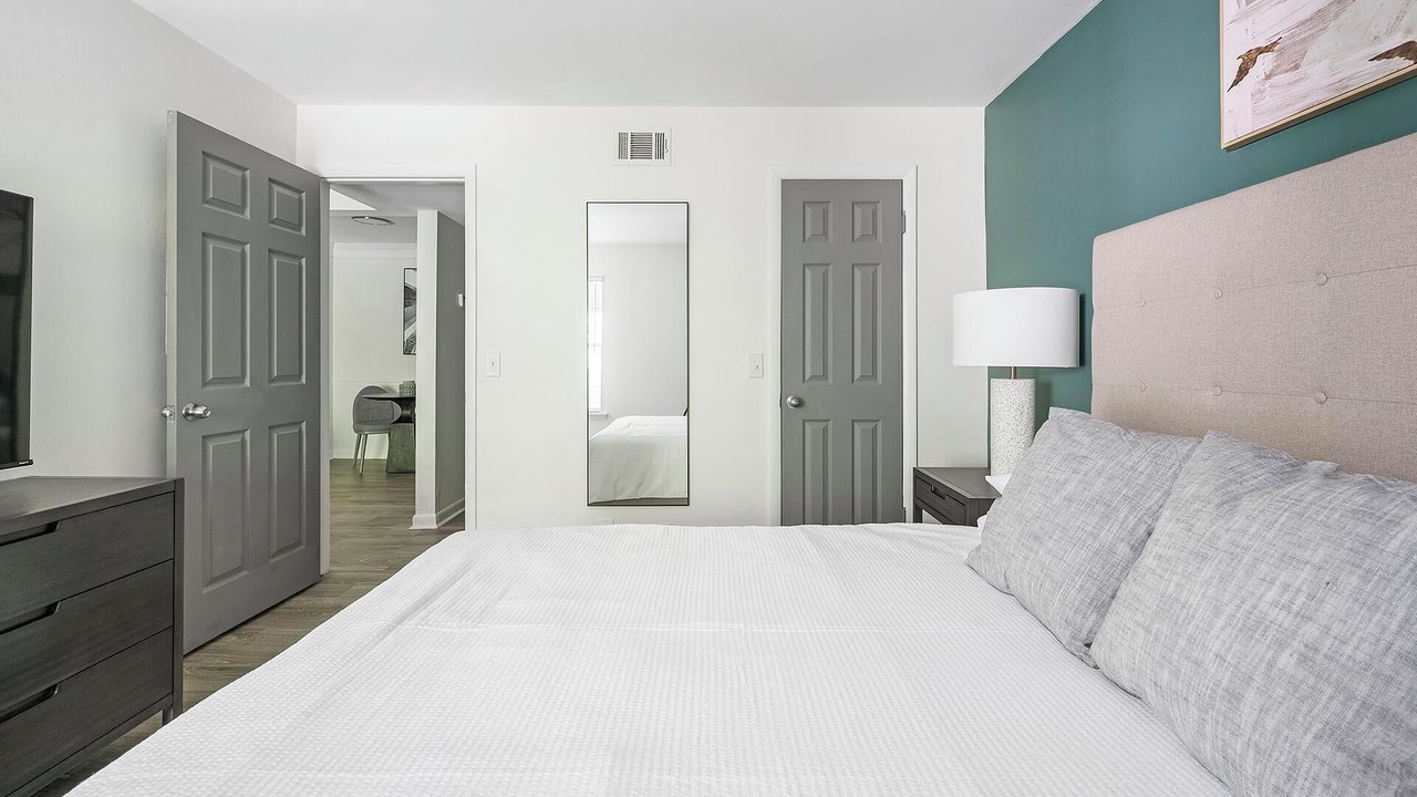 Photo of Bedroom in Green Hills