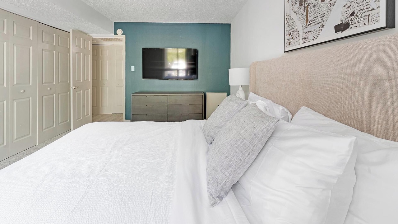 Photo of Bedroom in Greenbelt