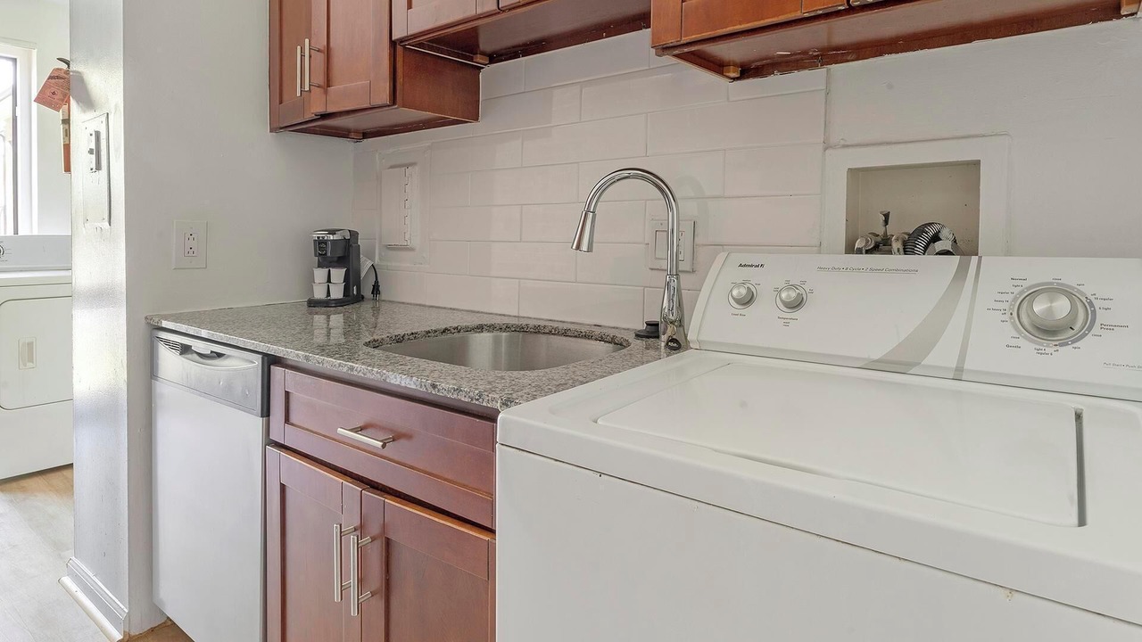 Photo of Kitchen in Greenbelt