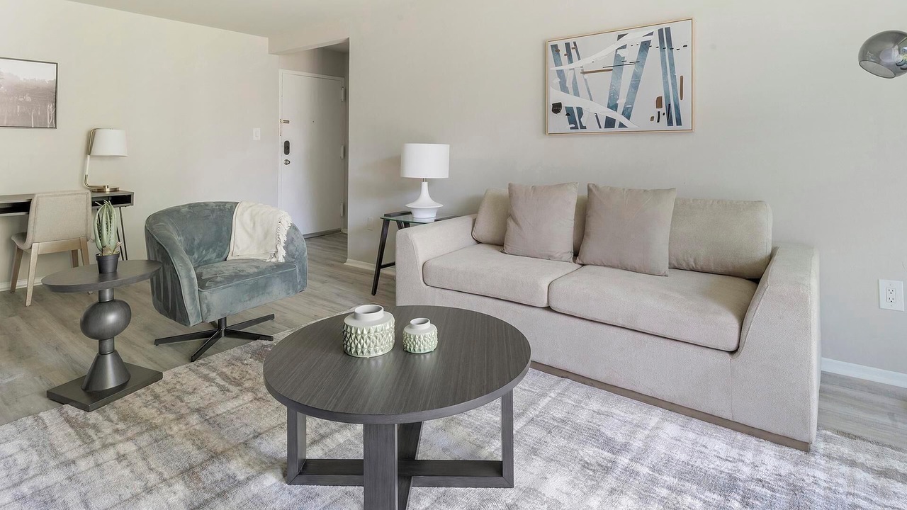 Photo of Livingroom in Greenbelt