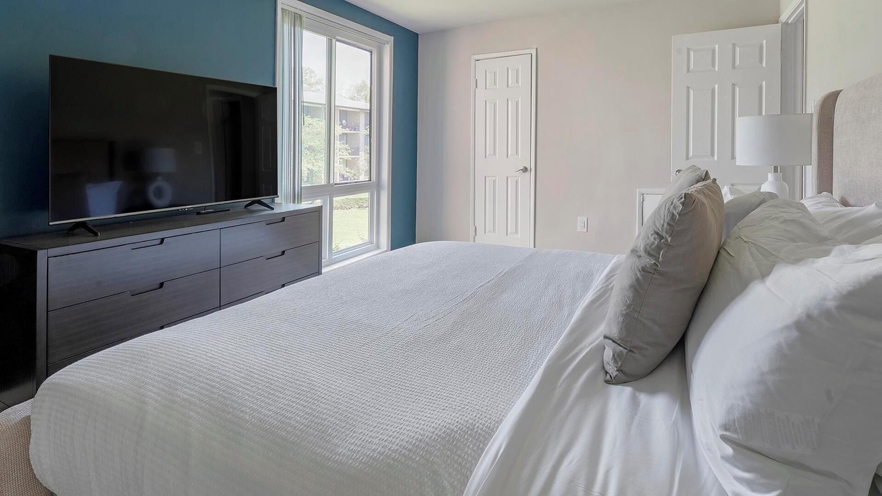 Photo of Bedroom in Greenbelt