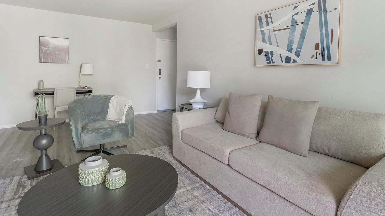 Photo of Livingroom in Greenbelt
