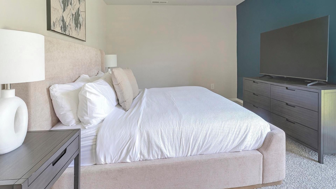 Photo of Bedroom in Greenbelt