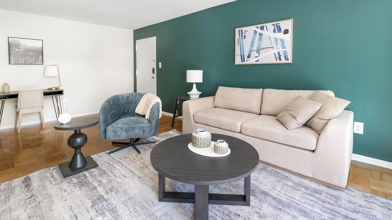 Photo of Livingroom in Greenbelt