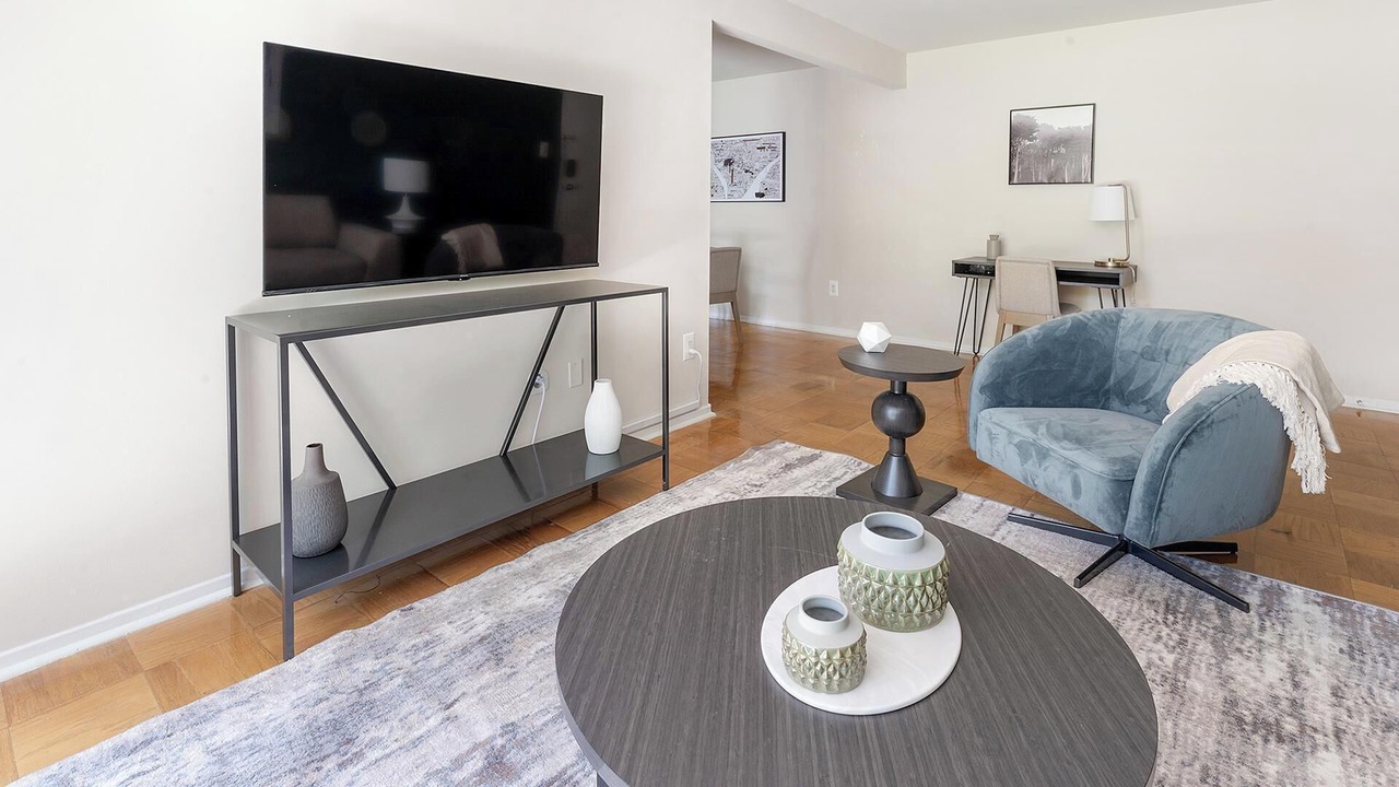 Photo of Livingroom in Greenbelt