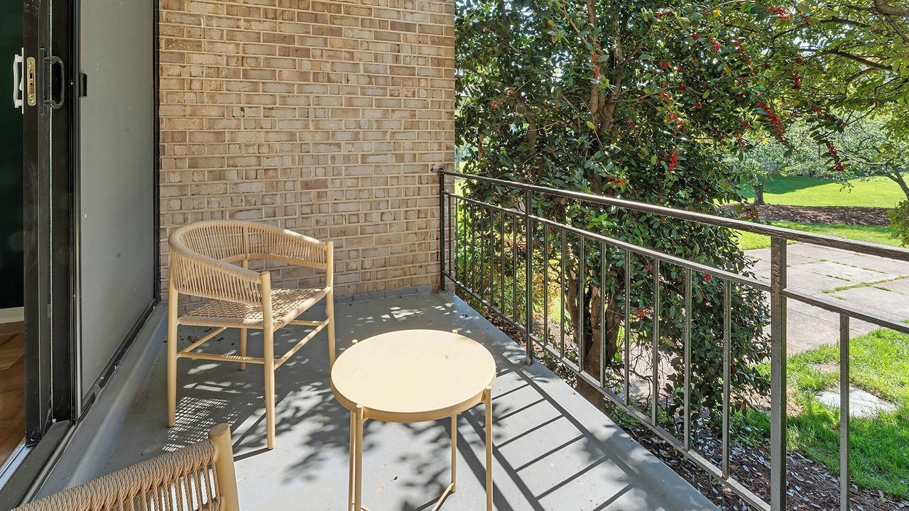 Photo of Patio Balcony in Greenbelt
