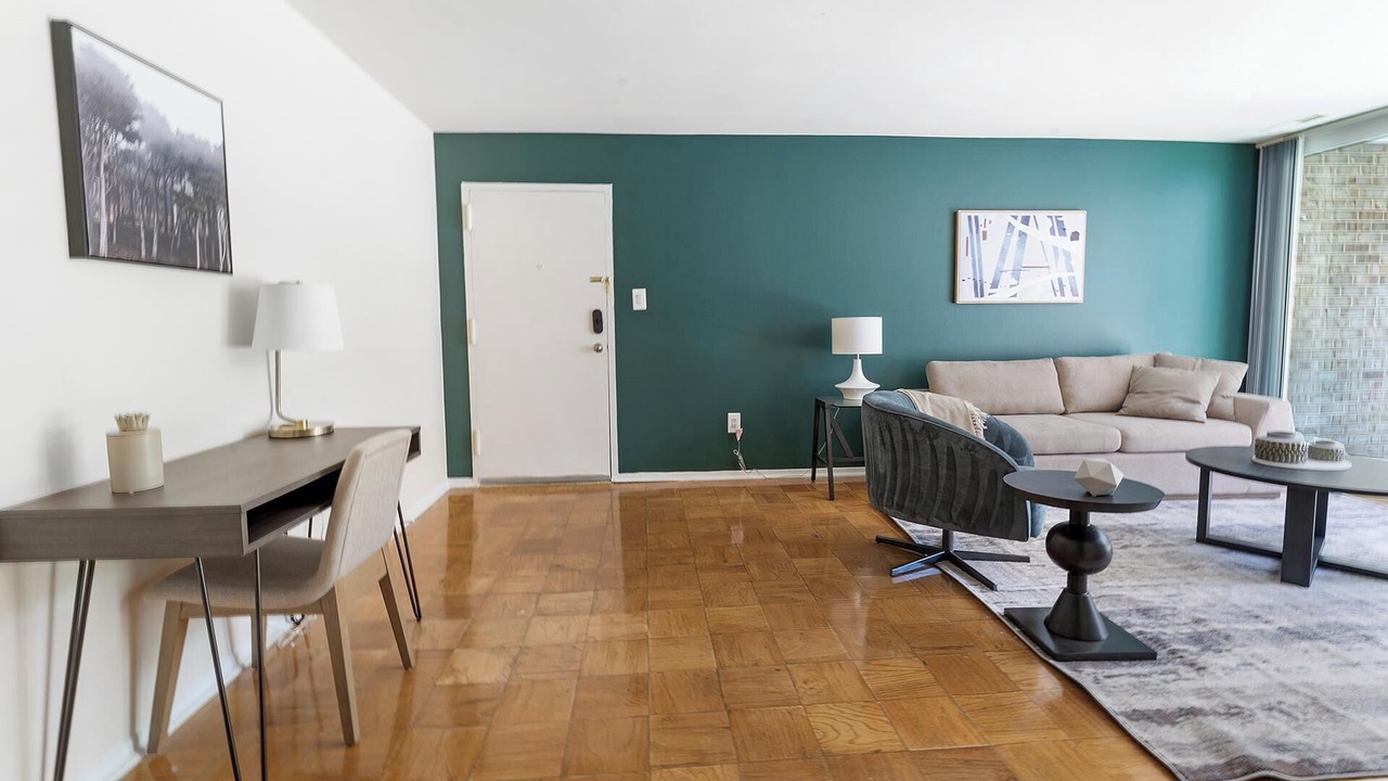 Photo of Livingroom in Greenbelt