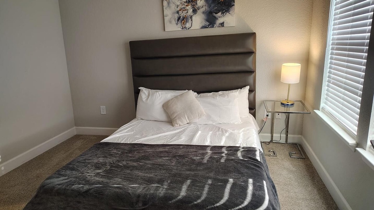 Photo of Bedroom in Newberry