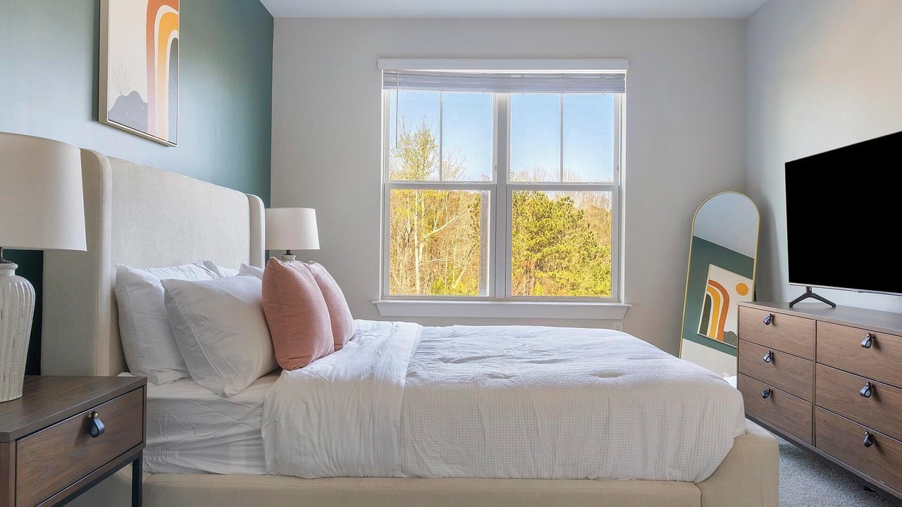 Photo of Bedroom in Sugar Hill